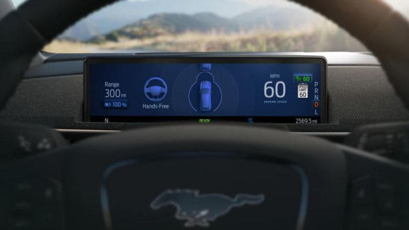 Ford CEO’su, Twitter’da Yaptığı Bir Paylaşım ile Elon Musk ve Tesla’yı Ti’ye Aldı [Video]