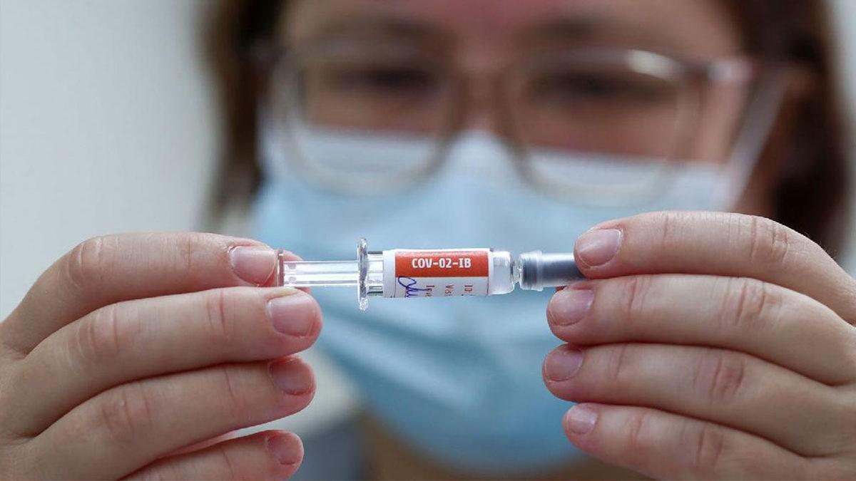 Yeni Çalışmaya Göre Çin Aşısı, COVID-19 Kaynaklı Ölümleri Önlemede Yüzde 80 Etkili