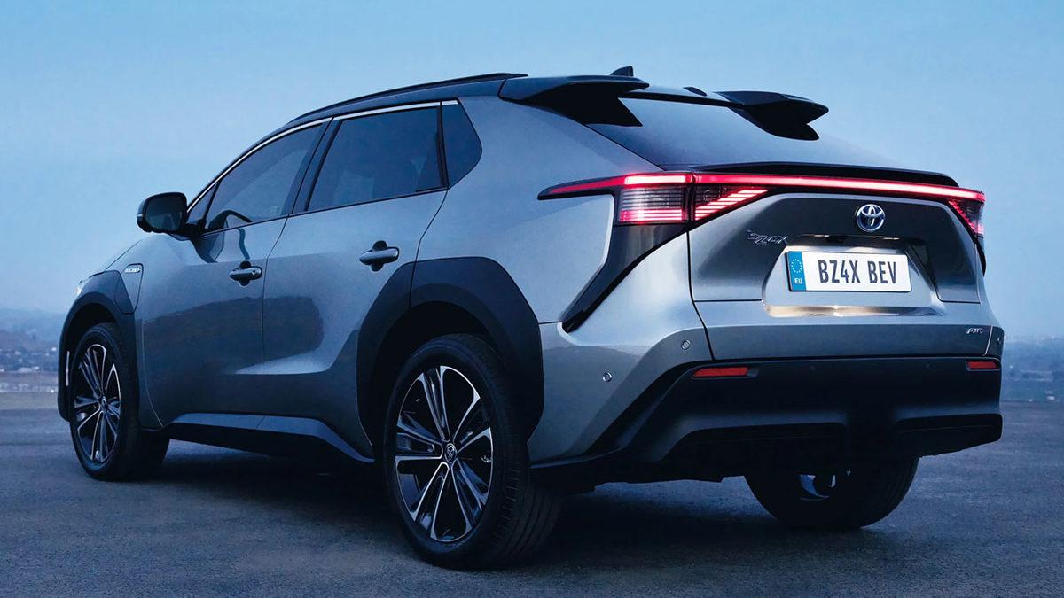 Elektrikli Toyota bZ4X, Rüyaları Süsleyen Tasarımı ve Özellikleriyle Tanıtıldı (Türkiye’ye de Gelecek)