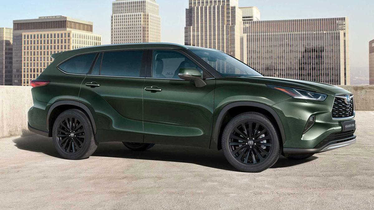 Heybetli SUV 2023 Toyota Highlander Tanıtıldı: İşte Tank Gibi Tasarımı ve Özellikleri