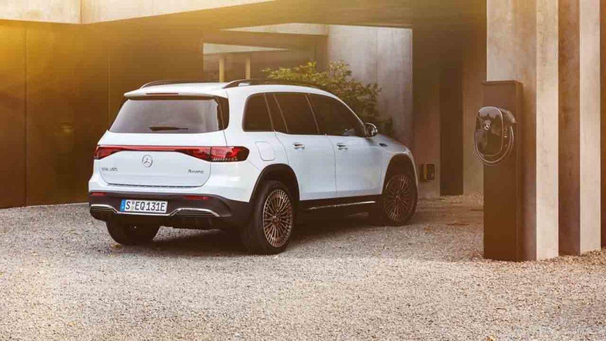 Mercedes-Benz, EQS’ten Sonra Yeni Elektrikli SUV’u EQB’yi Duyurdu