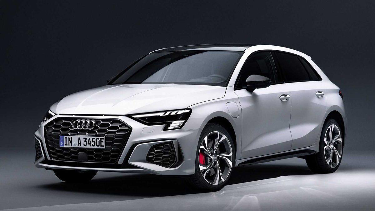 Audi’nin Dünden Bugüne Uzanan Hikayesi: Halkalı Logosu Ne Anlama Geliyor?