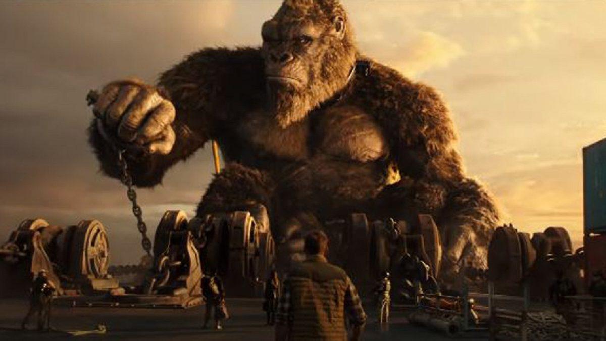 Godzilla vs Kong Eleştirisi: Şahane Bir Görsel Şölen, Akıl Tutulması Yaşatan Sahneler ve Oyuk Dünya Teorisi