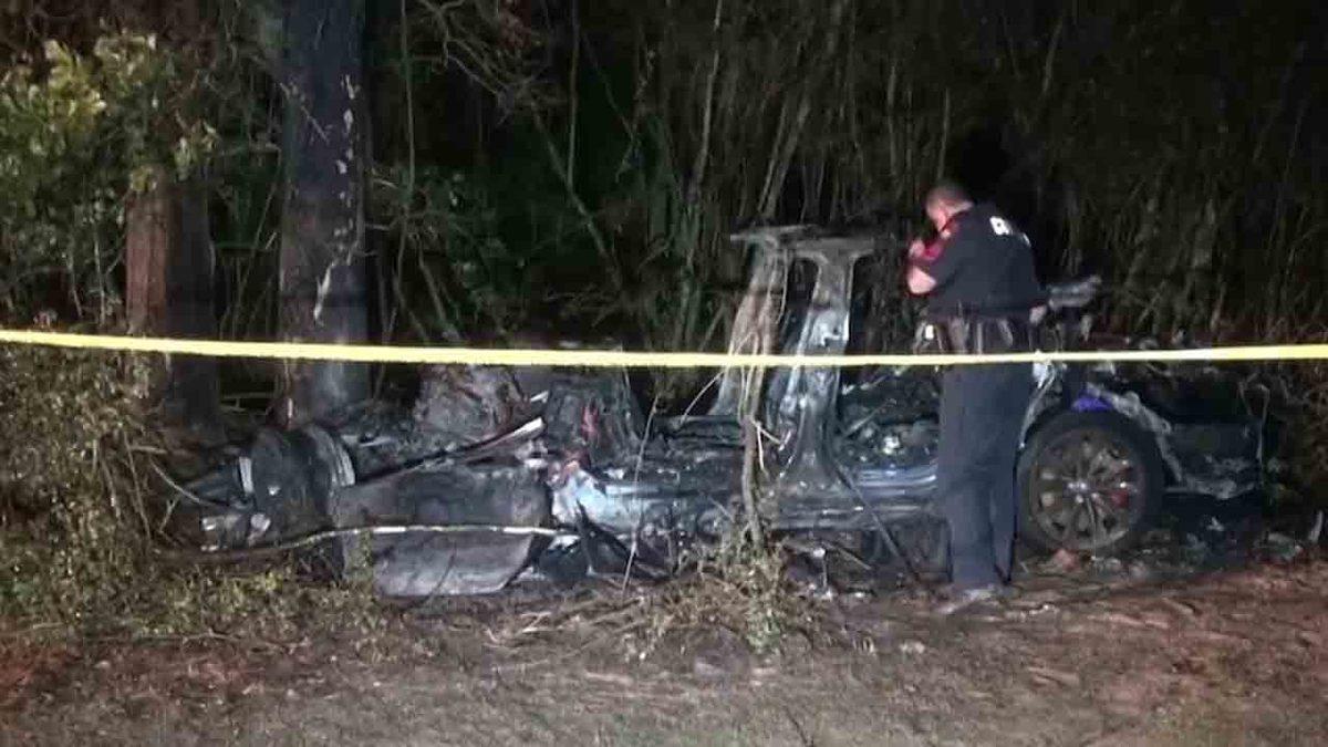 Elon Musk, 2 Kişinin Ölümüyle Sonuçlanan Tesla Kazasıyla İlgili Konuştu