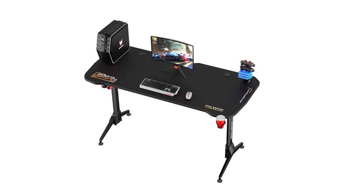 Konforuna Önem Verenler İçin 10 Oyuncu Masası Tavsiyesi