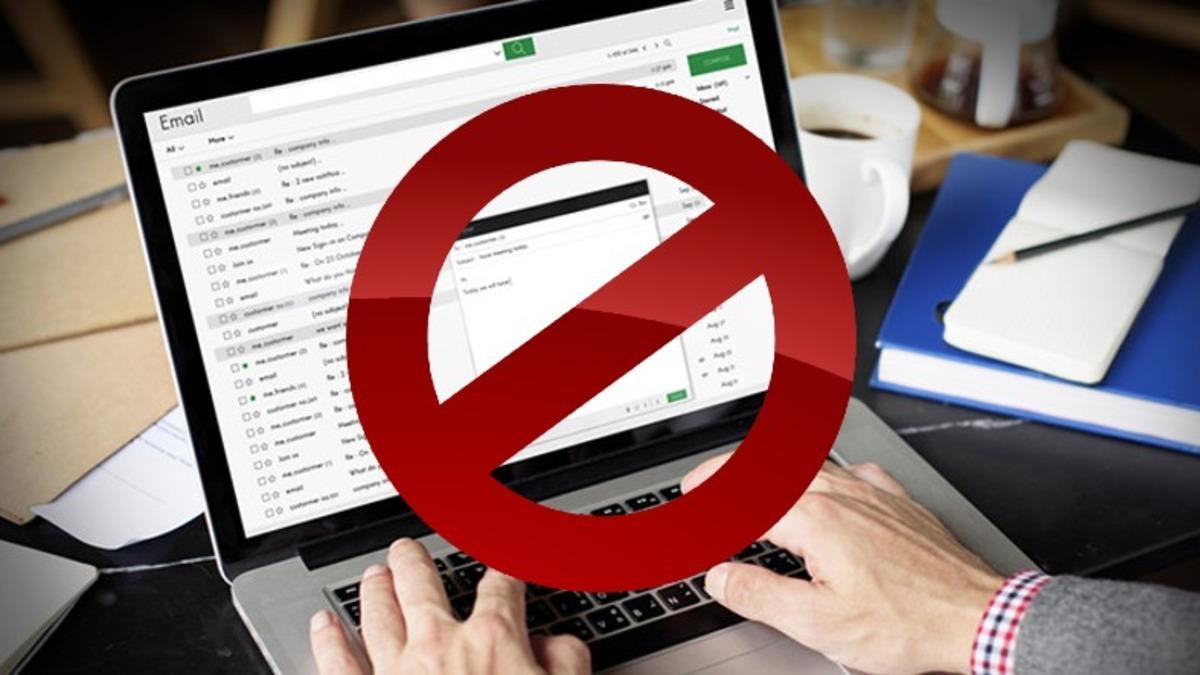 Gönderdiğiniz E-Postalarda Sorun Yaşıyorsanız Siz de Bu Listede Olabilirsiniz: ’Blacklist’ Aslında Nedir, Çıkmak İçin Ne Yapmalısınız?