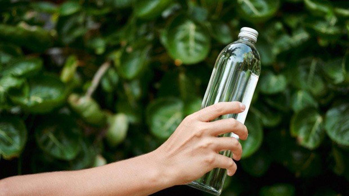 Su Şişelerinin Üzerinde Neden ’Son Kullanma Tarihi’ Yazar? Sular Gerçekten de Bayatlar mı?