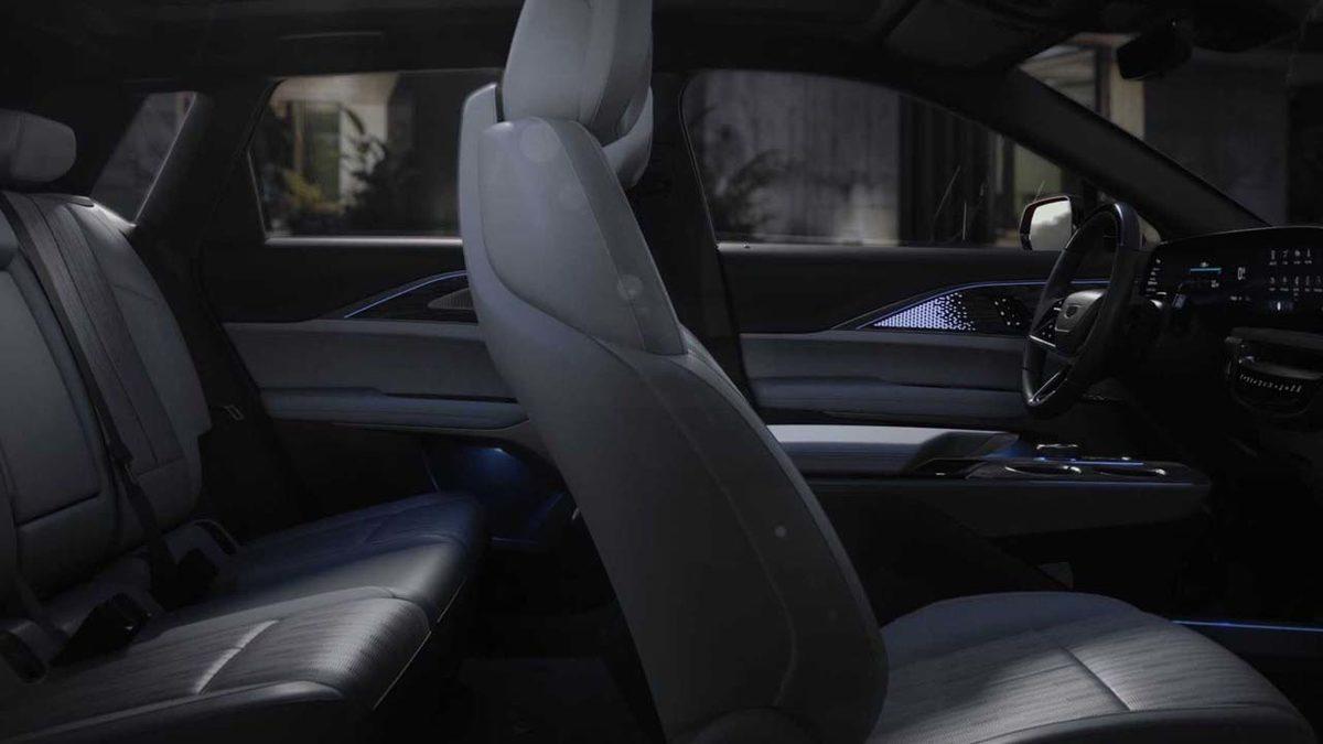 Cadillac, İç Tasarımıyla Hayran Bırakan SUV’u Lyriq’in Özelliklerini ve Fiyatını Açıkladı