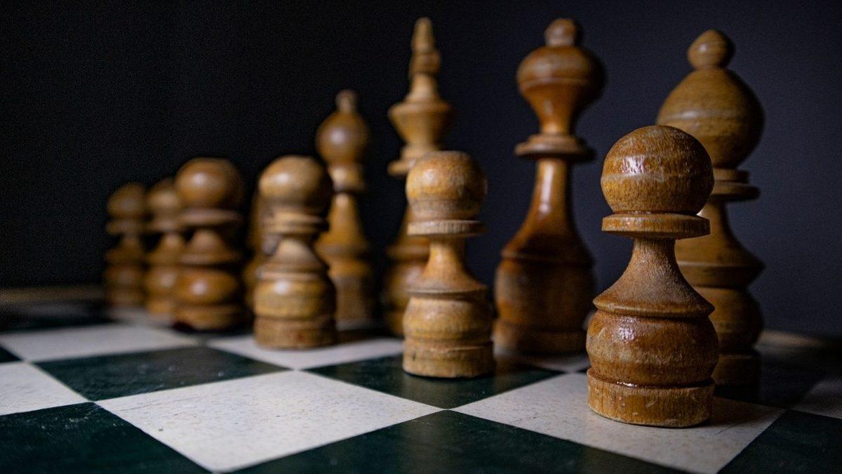İlk Kimin Aklına Geldi 64 Kareye 32 Taşı Dizip ’Satranç’ Oynamak? Satranç Ne Zaman ve Nasıl Bulundu?