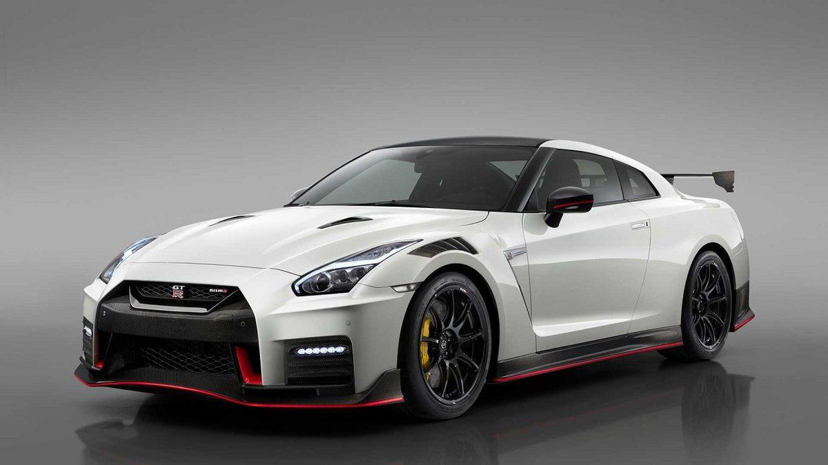 Yarış Oyunu Oynayan Herkesin Aşık Olduğu Araba: Nissan Skyline’ın Dünden Bugüne Değişimi