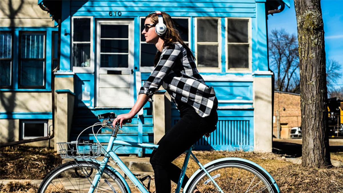 Apple’ın Trafikteyken Kaza Riskini Azaltabilecek Yeni Bir Patenti Ortaya Çıktı