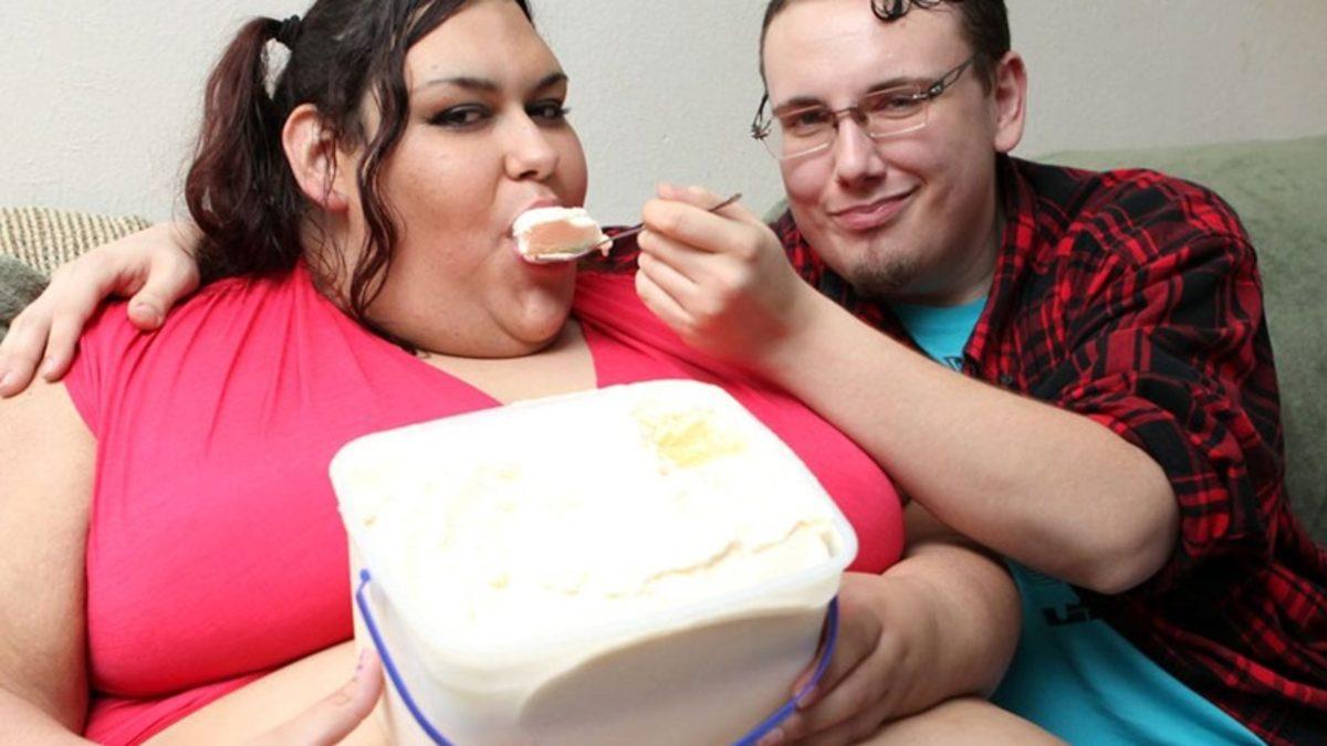 Yeni Evlenen Bazı Çiftler Neden Hızla Kilo Almaya Başlar? İşte Yapılan Bilimsel Araştırmalar ve Sonuçları