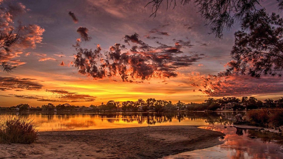 4 Milyar Yıllık Yer Kabuğu Keşfedildi: Uzayı Anlamaya Bir Adım Daha Yakınız!
