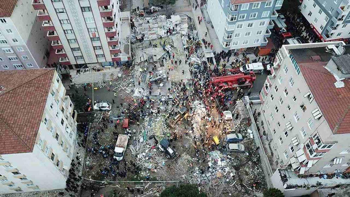 Kaçak Kat Gibi Hayati İhmalleri Bitirmeyi Amaçlayan Uygulama: Bina Kimlik Sistemi