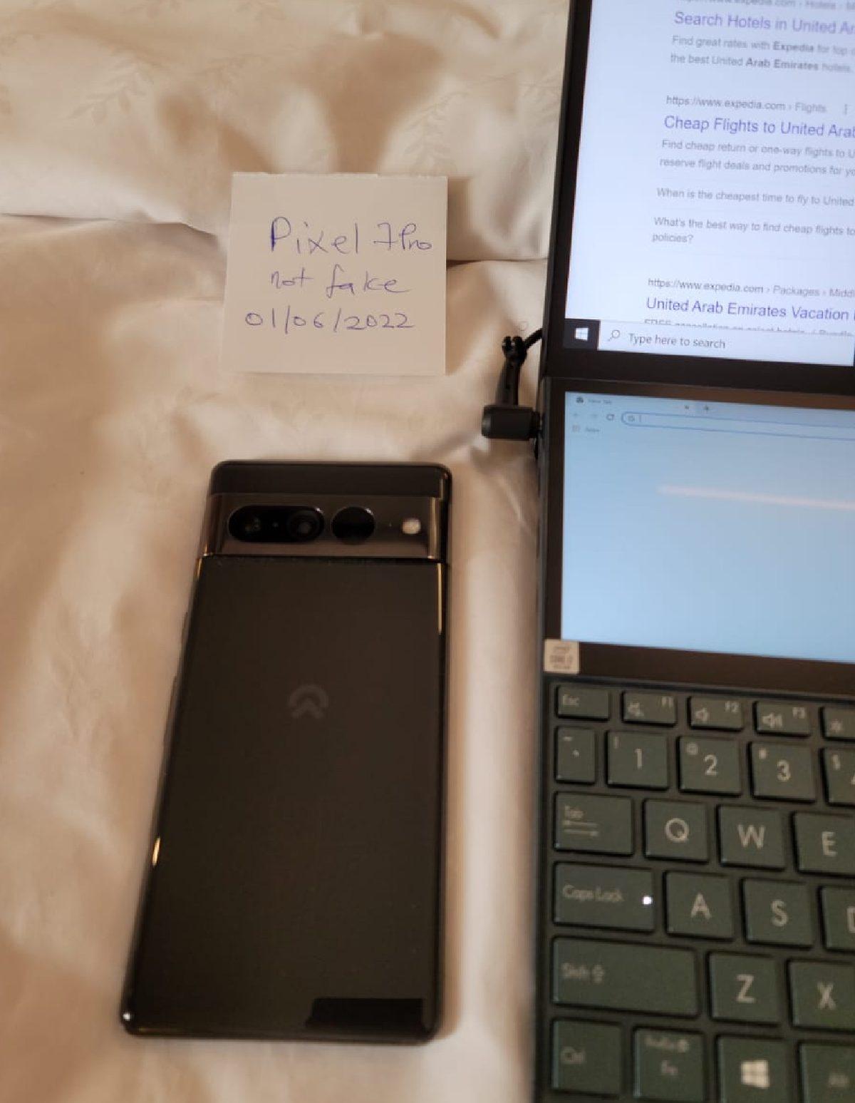 İkinci El Telefon Alan Adam, Piyasaya Sürülmemiş Pixel 7 Pro Gönderildiğini İddia Etti