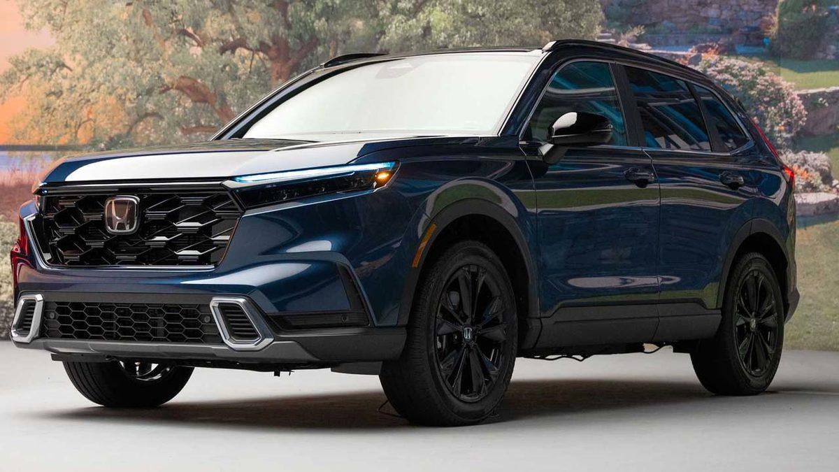 2023 Honda CR-V Tanıtıldı: Arabanın İçini Tasarlamayı Unutmuşlar...