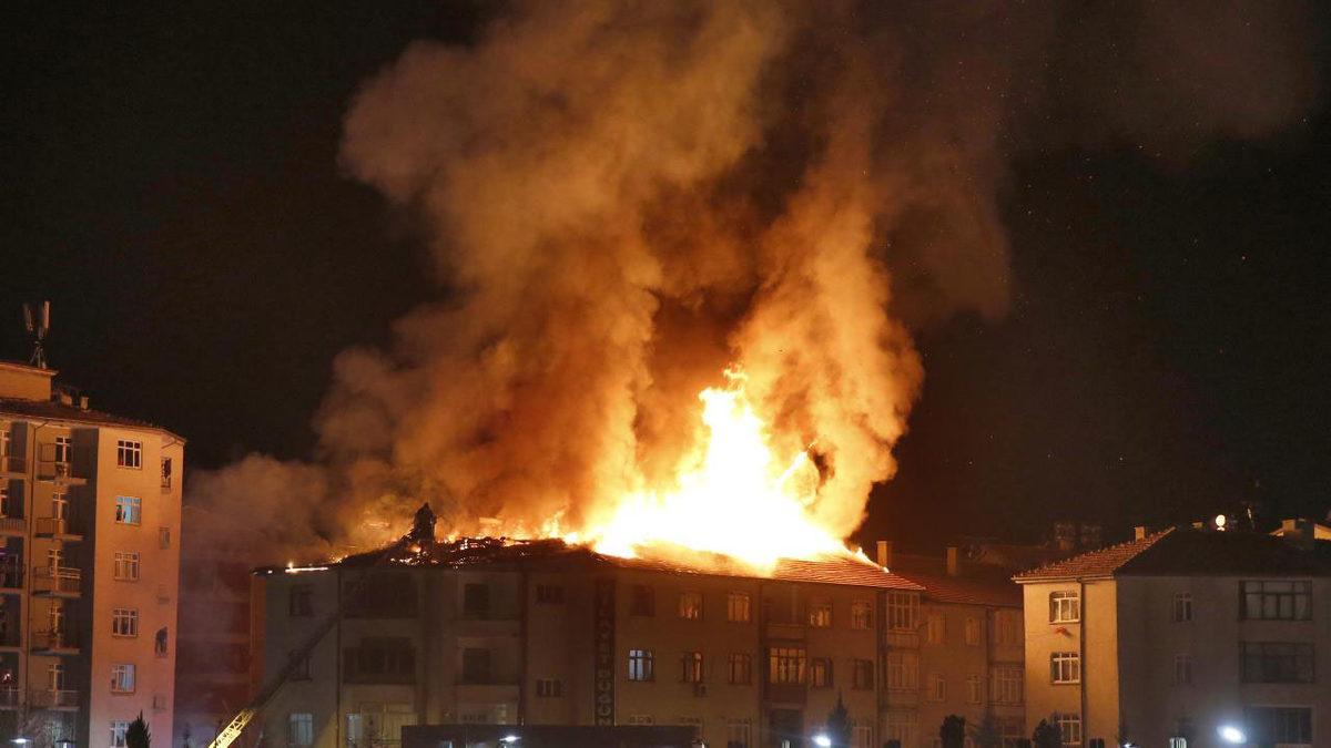 Yangın Anında ve Öncesinde Uygulayabileceğiniz ‘Hayat Kurtaracak’ Önlemler