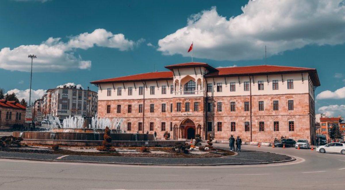 Türkiye’deki Bazı Şehir İsimleri Aslında Nereden Geliyor? Burdur, Meğer ’Burada Dur’ Demekmiş!