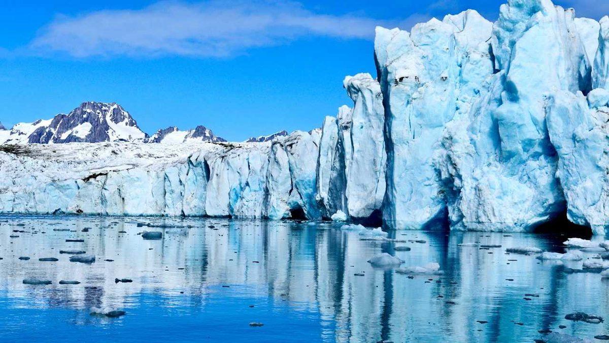 Uydu Görüntüleri, Her Yıl Konya’yı 7,5 Metre Suyun Altında Bırakacak Kadar Buzulun Eridiğini Ortaya Çıkardı
