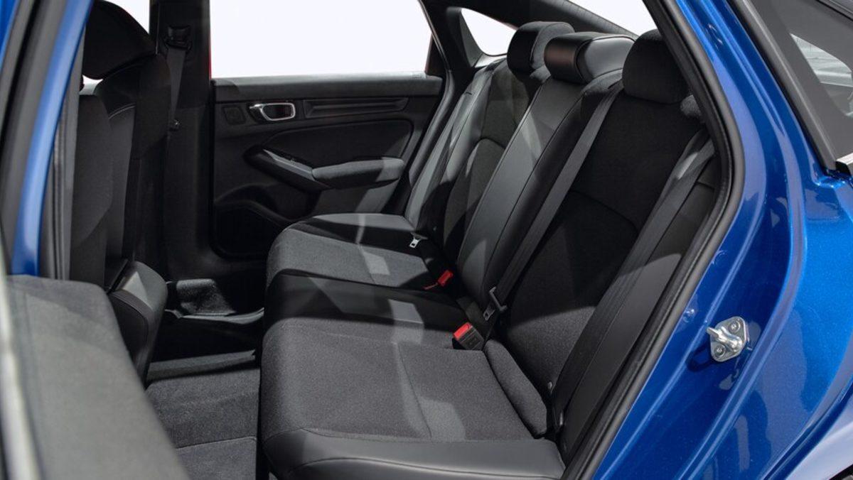2022 Honda Civic’in Sürücüsünü Krallar Gibi Hissettirecek İç Mekan Fotoğrafları