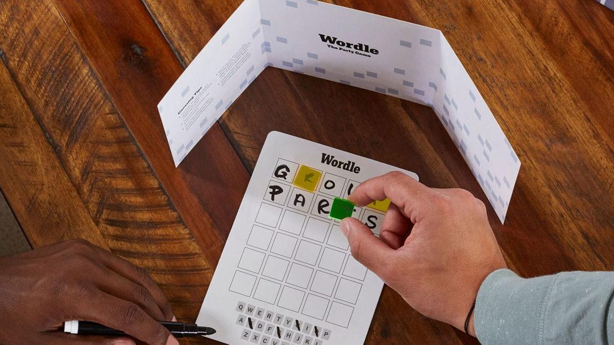 Dünyayı Kasıp Kavuran Kelime Tahmin Oyunu Wordle’ın Kart Oyunu Çıkıyor: Masa Başında Okey Oynamanın Yerini Tutar mı?