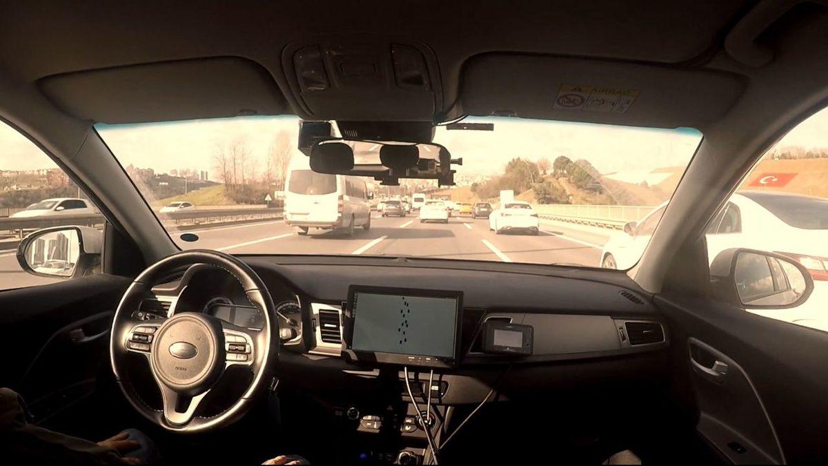 Türkiye’de İlk Sürücüsüz Otomobil Test Sürüşüne Başlandı