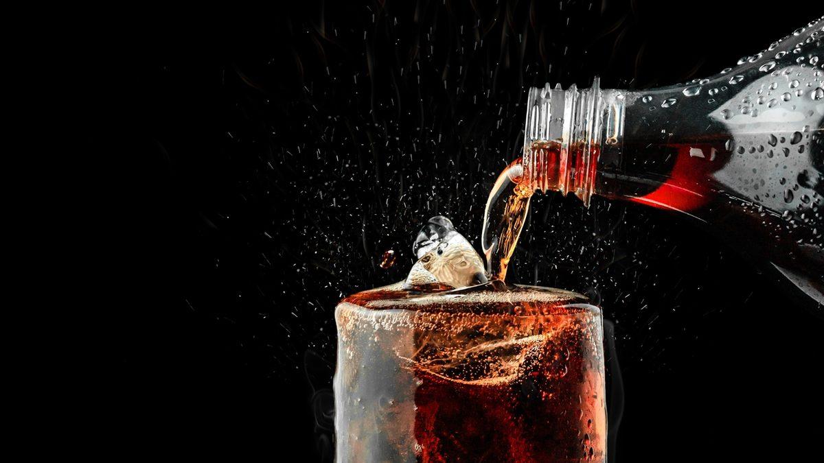 Cam, Plastik ve Kutu Kolaların Tatları Neden Birbirinden Farklı Olur?