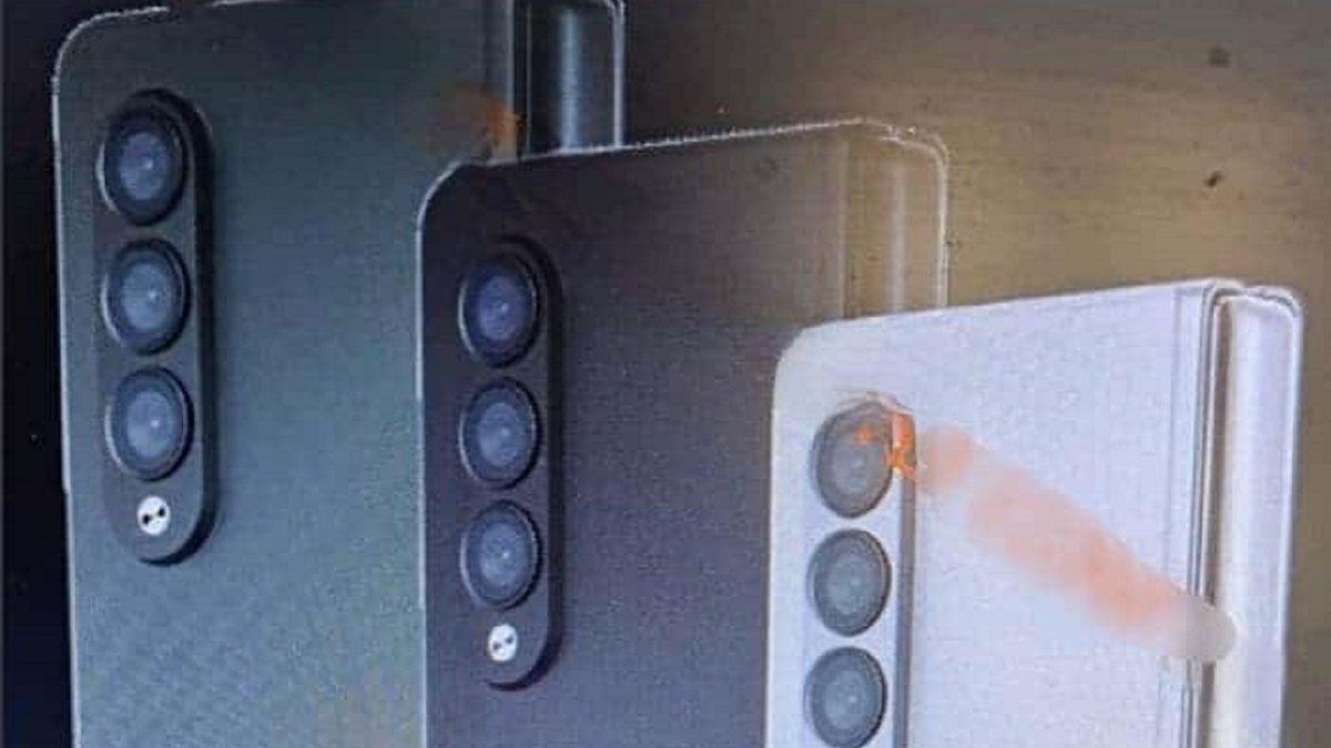 Samsung’un En Yeni Katlanabilir Telefonları Galaxy Z Fold 3 ve Galaxy Z Flip 3’ün Yeni Görselleri Ortaya Çıktı