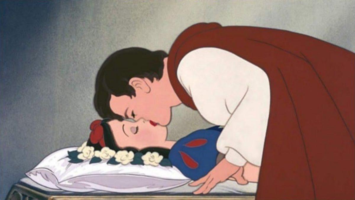 Disney’e Şok Suçlama: Prensin Pamuk Prenses’i Öpmesi Bir Cinsel Saldırıdır