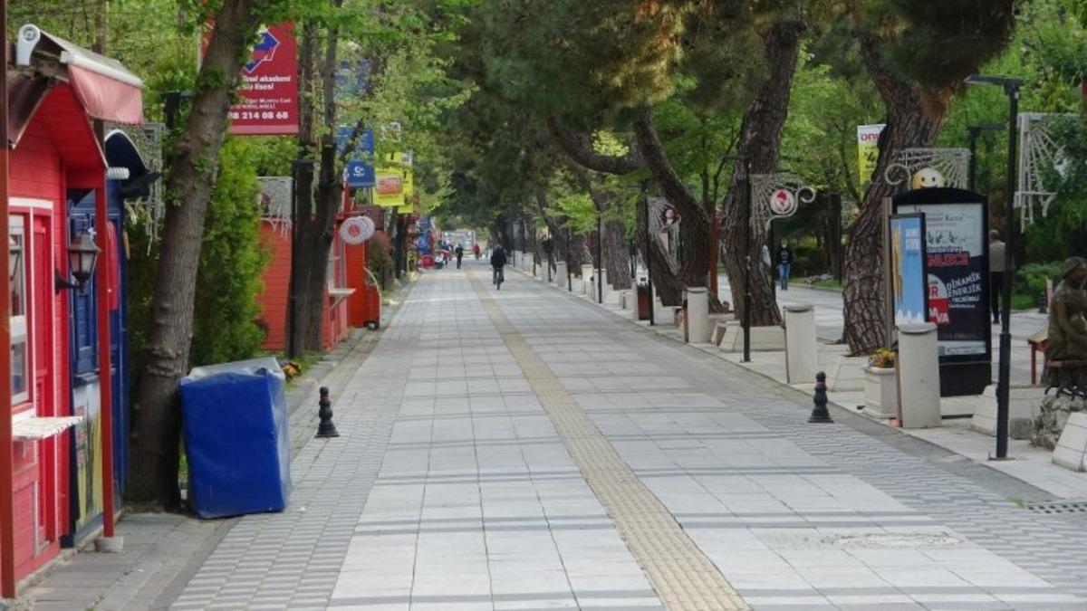 Tam Kapanma Sürecinin 19 Mayıs Nedeniyle 1 Hafta Uzayabileceği İddia Edildi