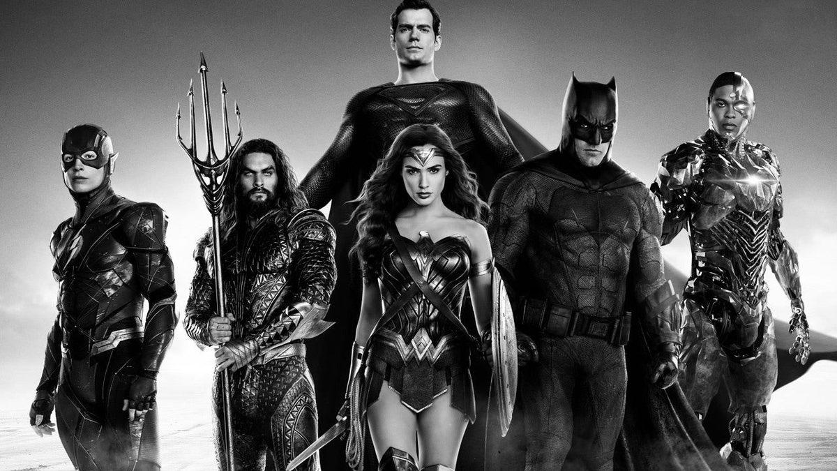 Justice League: Snyder Cut’ı Yayınlatmak İçin Sosyal Medyada Bot Basıldığı İddia Edildi (Hani Hayranlar İstiyordu?)
