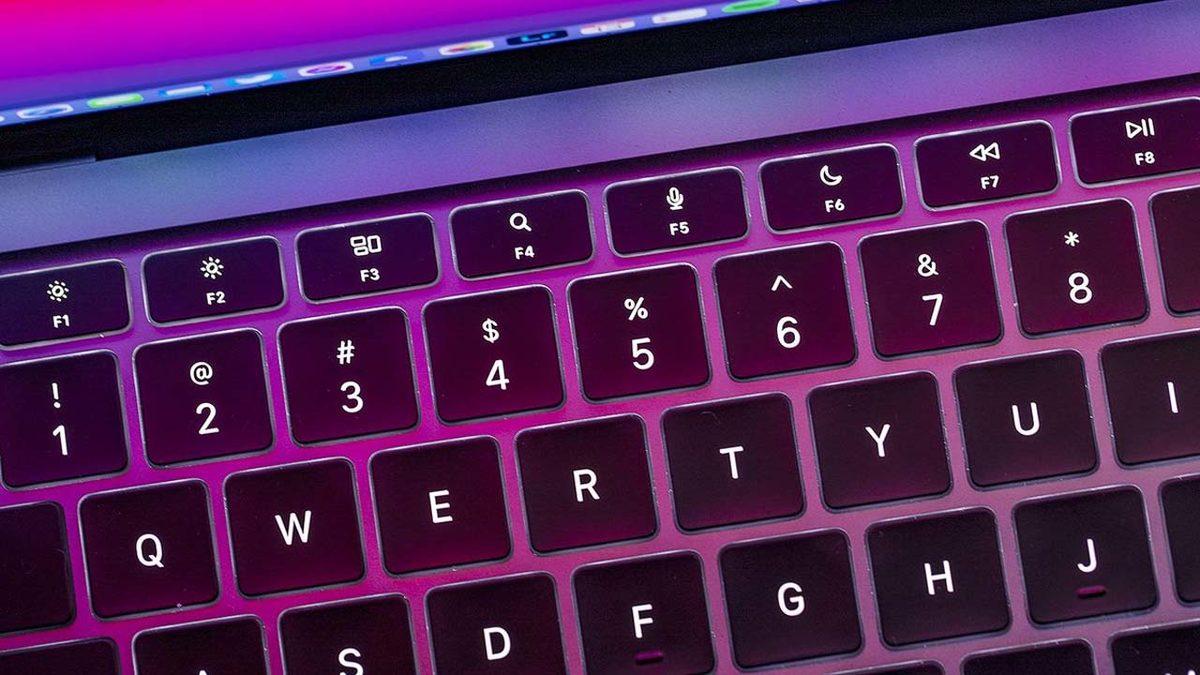 Apple, Öve Öve Bitiremediği ‘Kelebek Klavye’ Nedeniyle Kullanıcılara 50 Milyon Dolar Ödeyecek