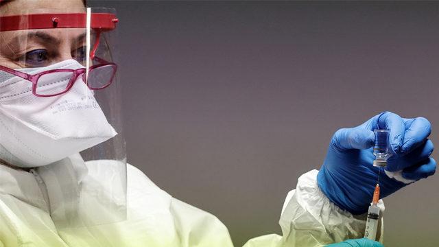 Türkiye’de 12 Farklı COVID-19 Aşı Çalışması Yürütüldüğü Açıklandı