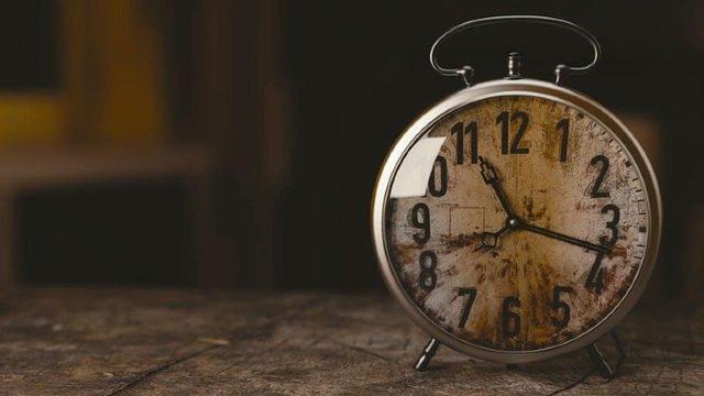 Teknolojinin Yıllar Geçtikçe İnsanların Elinden Aldığı 9 İlginç Meslek