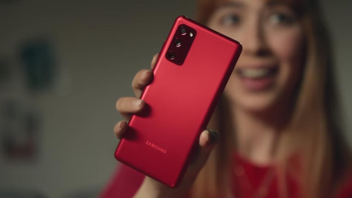 Hâlâ Anneler Günü Hediyesi Düşünenler İçin Samsung Markalı 10 Hediyeyi Seçtik