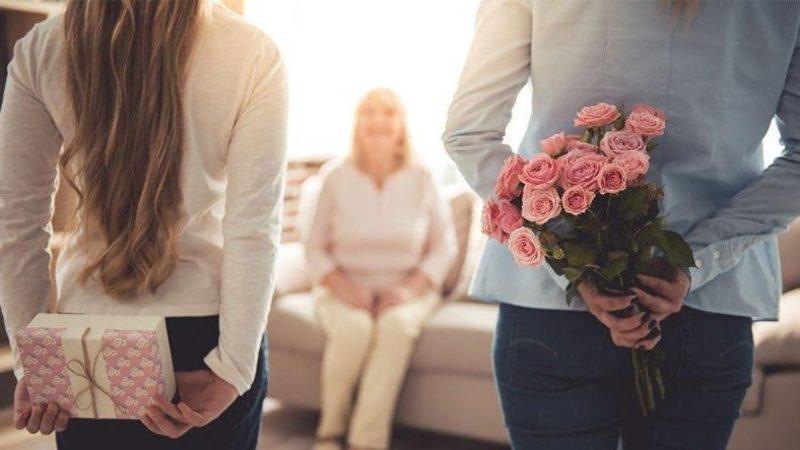 Anneler Günü Hediyesini Son Dakikaya Bırakanlara 400 TL Altı 10 Hediye Tavsiyesi