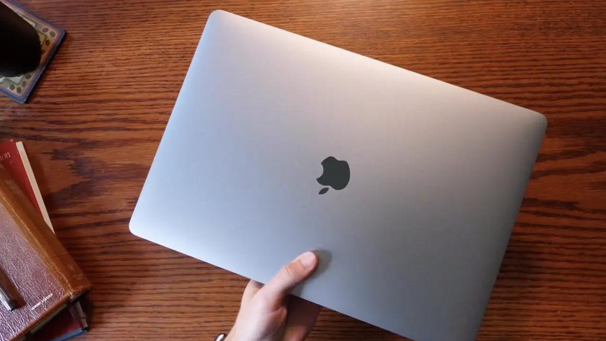 2021 MacBook’ların Nostaljik Renk Seçenekleriyle Geleceği İddia Edildi