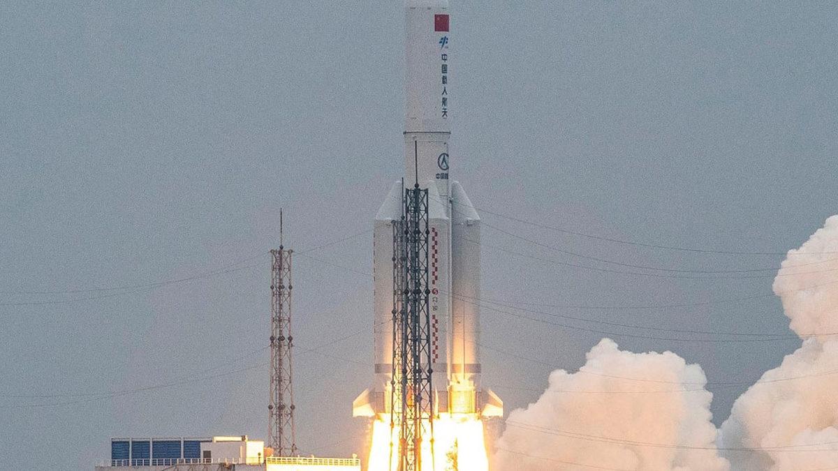 Çin’in Kontrolden Çıkan Roketi Hint Okyanusu’na Düştü