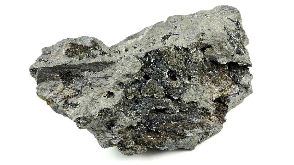 MIT, Silikondan Çok Daha İyi Performans Gösterebilen Yarı İletken Keşfetti: Çip Sorununa Çözüm Olabilir