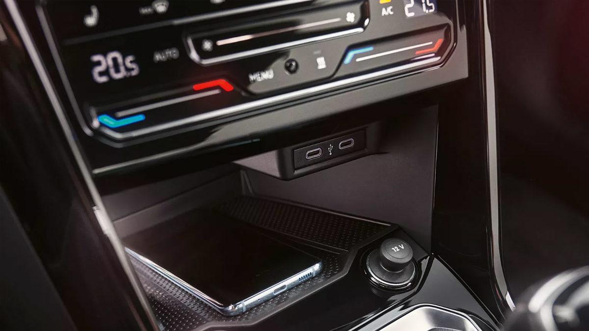 Tasarımı ve Performansıyla Dikkat Çeken 2023 Volkswagen T-Roc’ın Özellikleri ve Fiyat Listesi