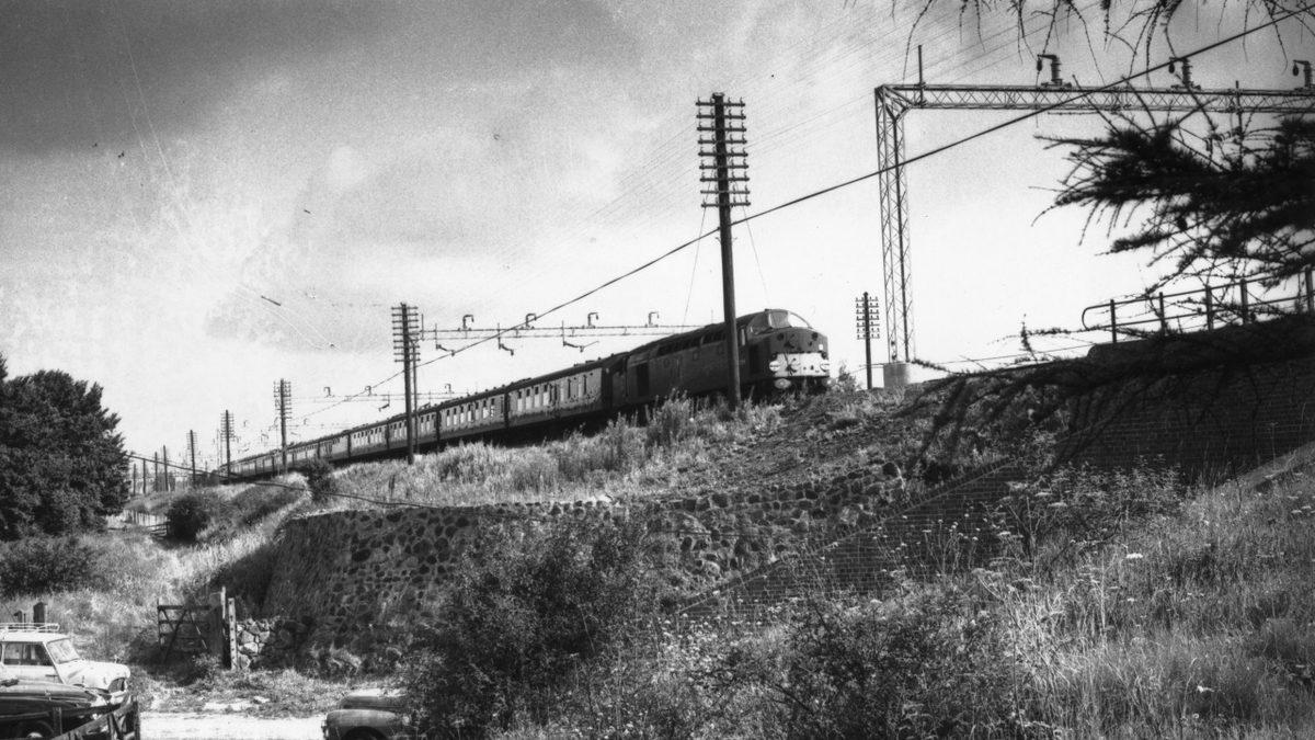 La Casa De Papel’in Profesör’üne Dilini Yutturacak Tarihin En Büyük Tren Soygunu