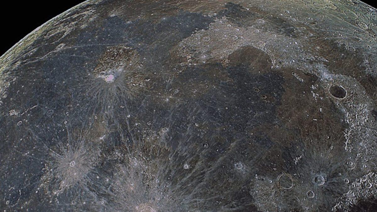 Ay Yüzeyinde Gördüğümüz Büyük Kara Lekeler Aslında Ne? (Hayır, Krater Değil!)