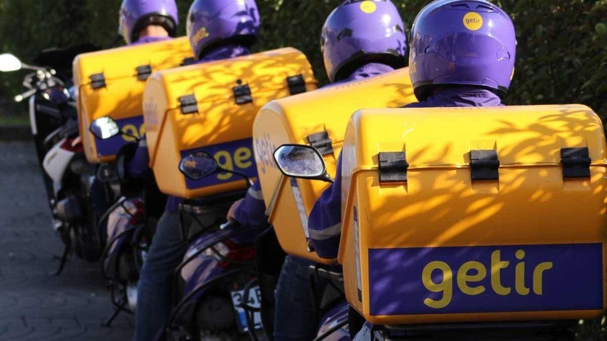 Bir Getir Deposunda Kuryelere Yapılan Zam Sosyal Medyada Gündem Oldu: Getir’den Açıklama Geldi!