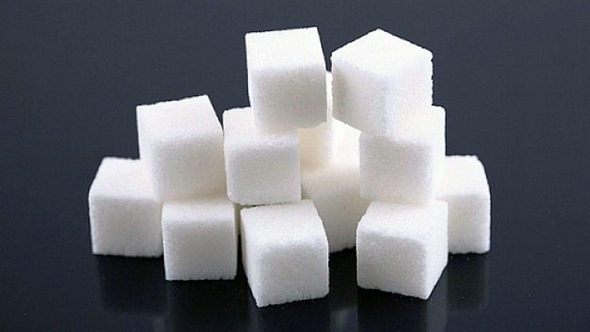 330 ml’lik Bir Kutu Kola İçince Vücudunuza Kaç Küp Şeker Giriyor?