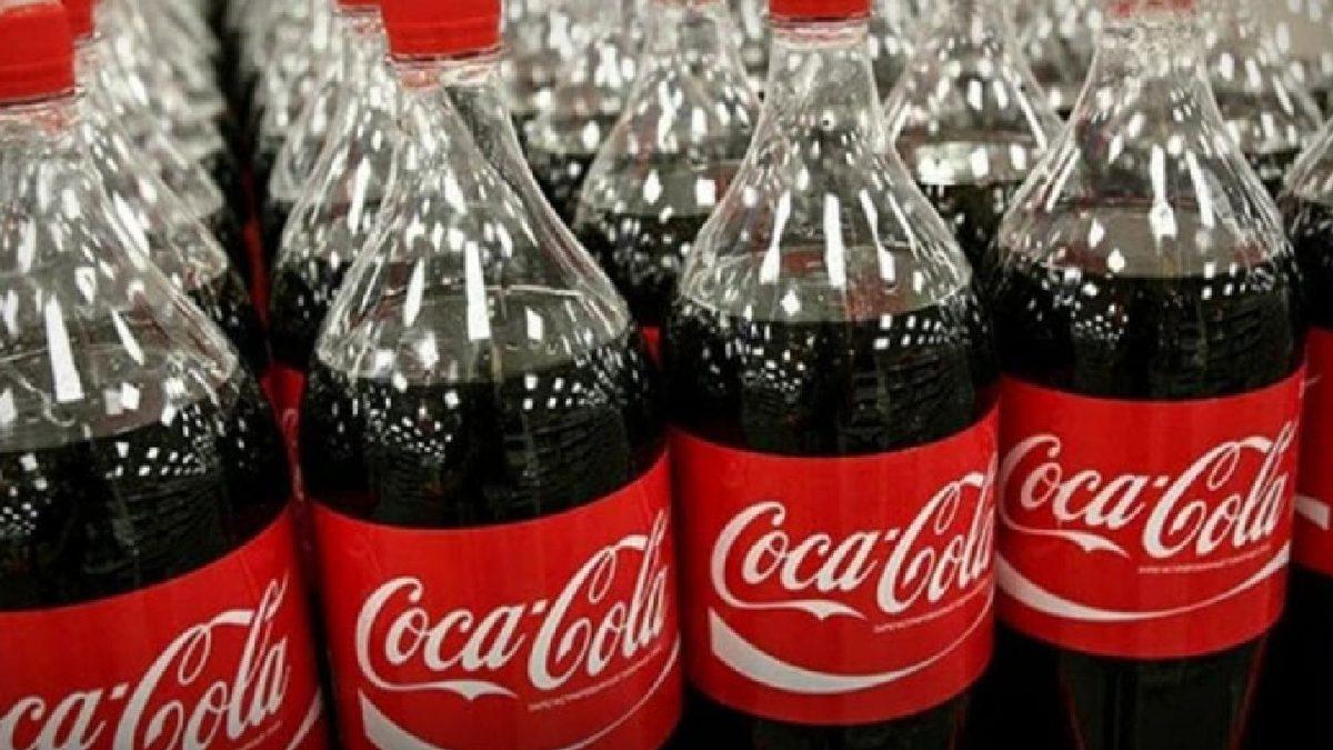 330 ml’lik Bir Kutu Kola İçince Vücudunuza Kaç Küp Şeker Giriyor?