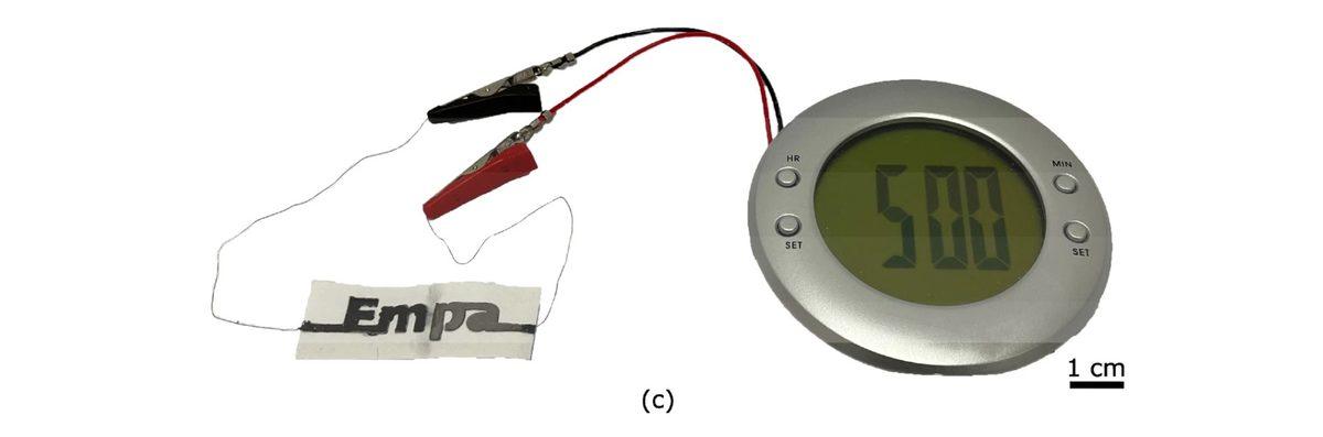Suyla Etkinleştirilebilen Kağıt Pil Geliştirildi: Atık Sorununa Karşı Kullanılabilir!