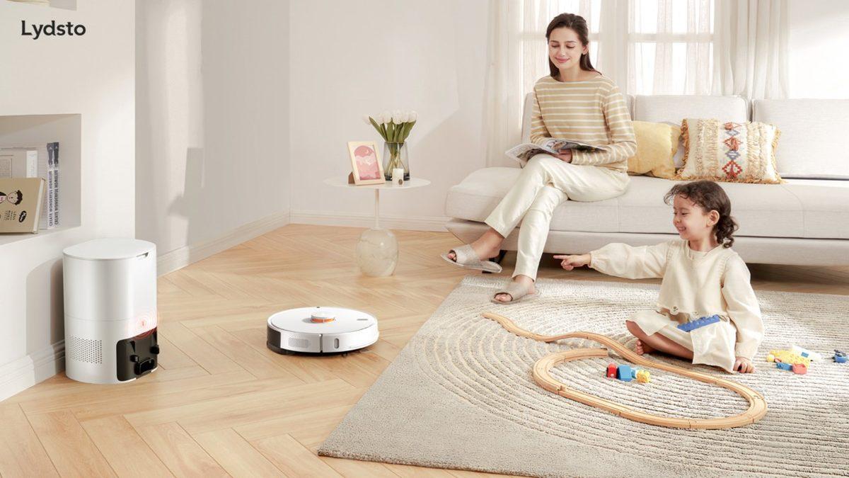 Kendi Kendini Temizleme Özelliği Sayesinde Emiş Gücünü Kaybetmeyen Lydsto R1 Robot Süpürge