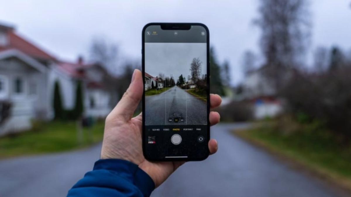 Telefonunuzun Kamerasını Amacı Dışında Kullanabileceğiniz 11 Yaratıcı Uygulama