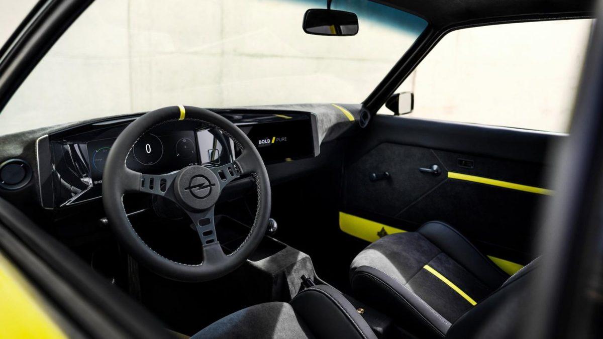 Opel, 50 Yıllık Otomobilini ’Elektrikle’ Modernize Etti: Karşınızda Manta GSe [Video]