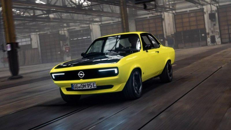 Opel, 50 Yıllık Otomobilini ’Elektrikle’ Modernize Etti: Karşınızda Manta GSe [Video]
